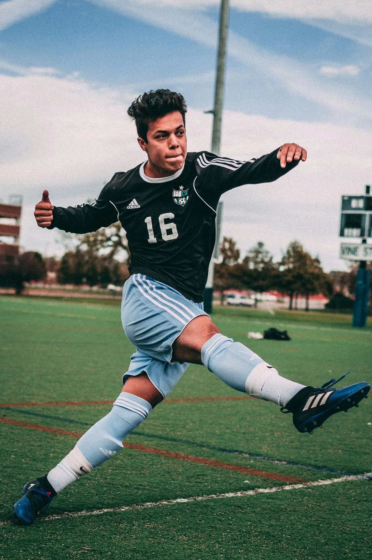 Sports Photography in Kitimat: Freezing the Decisive Moment
